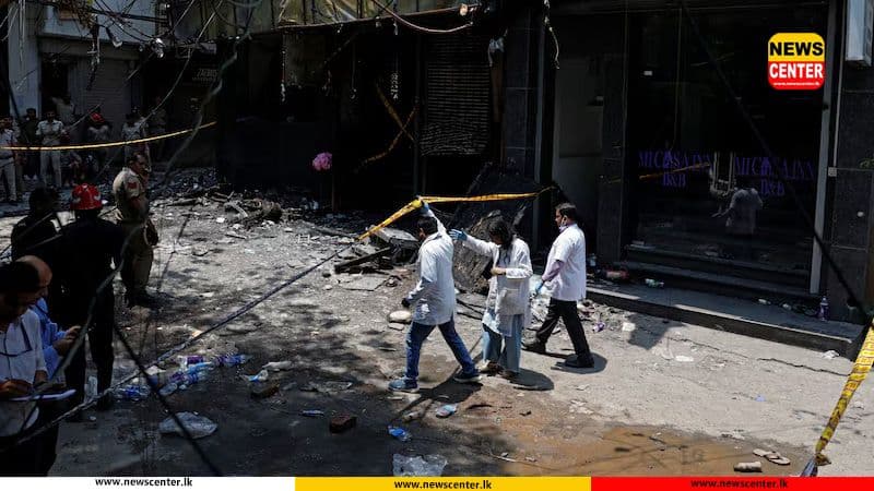 දිල්ලියේ හෝටලයක ඇති වූ ගින්නකින් පුද්ගලයන් 21 දෙනෙකු ජීවිතක්ෂයට